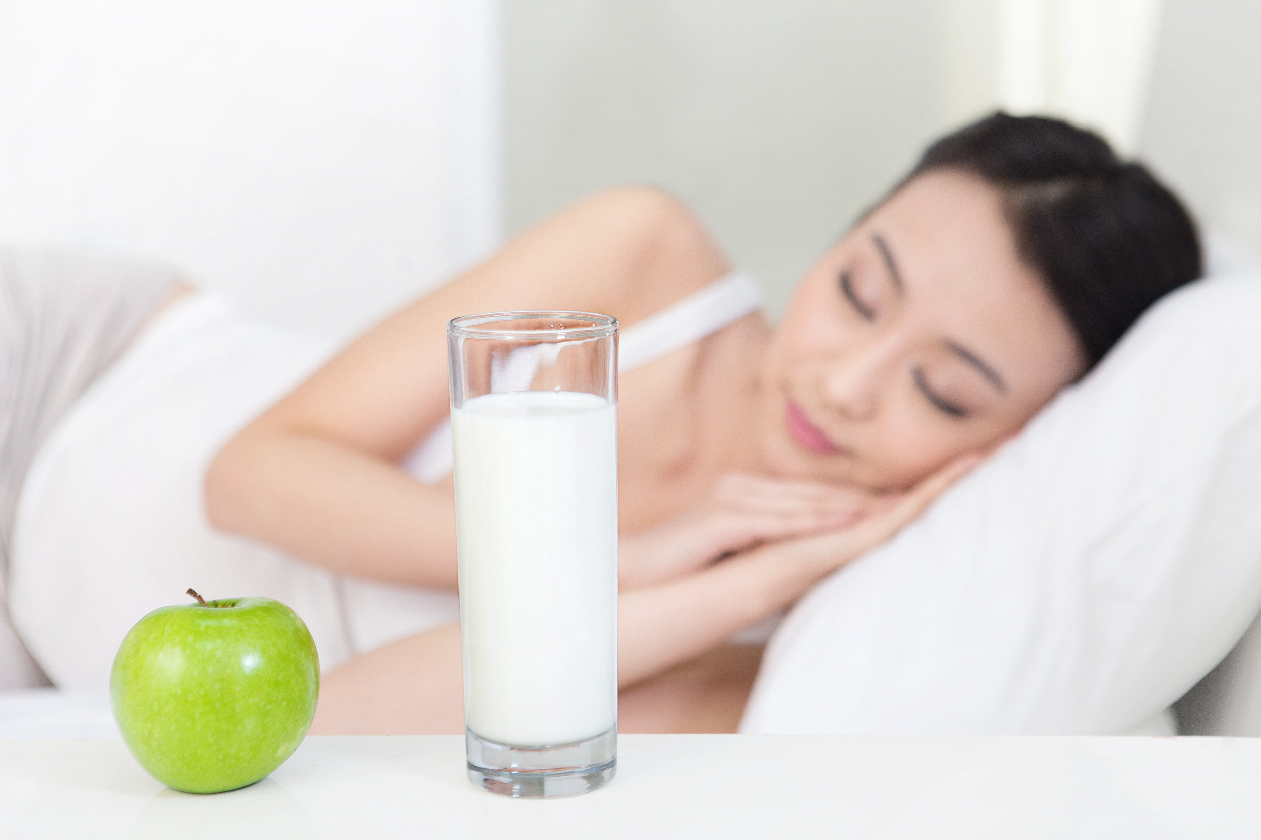 预产期过了还没生如何判断缺氧,没到预产期生有什么征兆吗