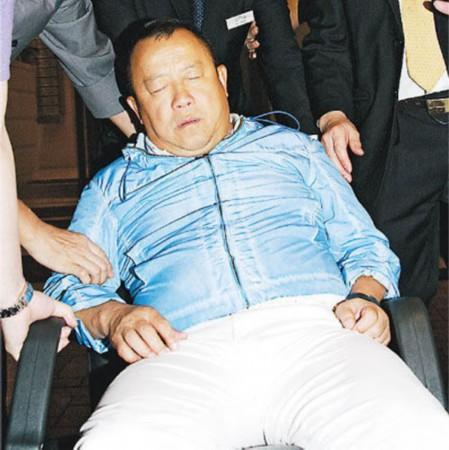 杨受成与明星关系,杨受成成长历程