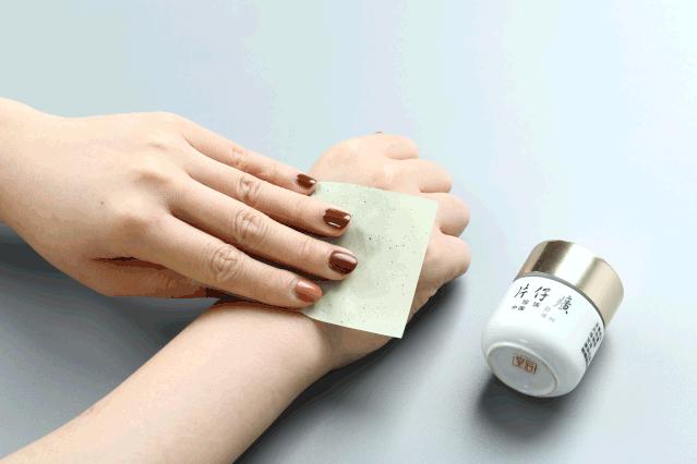 冬季保湿提亮去黄抗老面霜,我国最好的国货面霜牌子