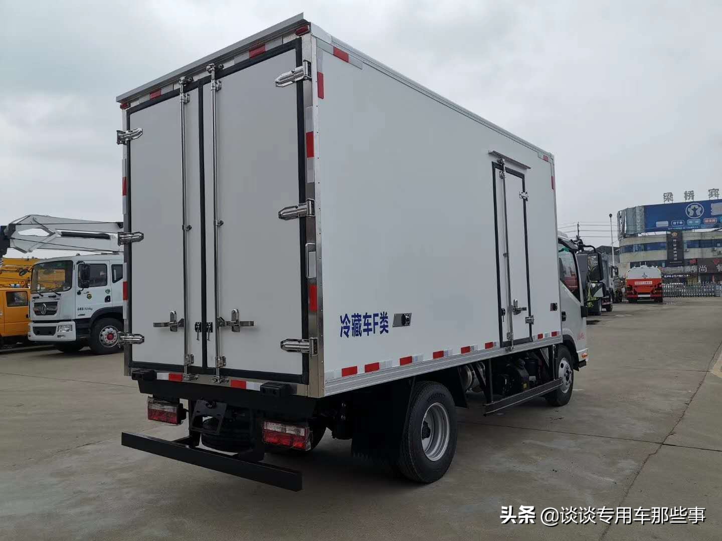 新款江淮帅铃4.2米冷藏车,帅铃冷藏车和欧马可冷藏车哪个好