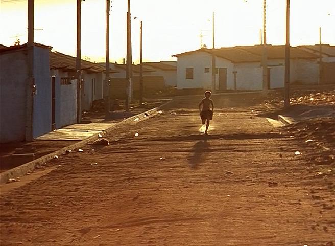 豆瓣8.7，巴西电影《中央车站》：最怕是，烂人想做好事了