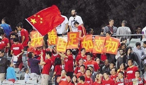 自信和骄傲从何而来？中国男足从迪拜“旅游”归来还想躲开隔离！