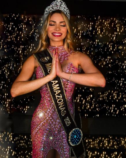 巴西最火超模泳衣秀,巴西泳装秀微胖超模