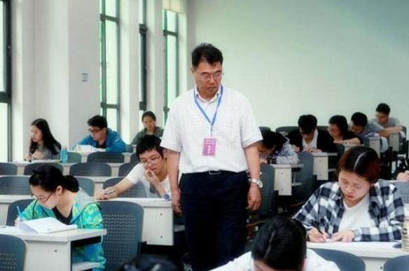 大学生吐槽英语,英语四级翻译吐槽