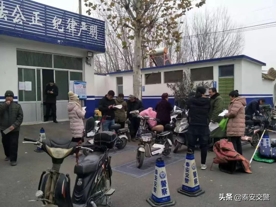 电动车挂牌要不要办驾驶证,电动车挂牌不用买保险可以吗