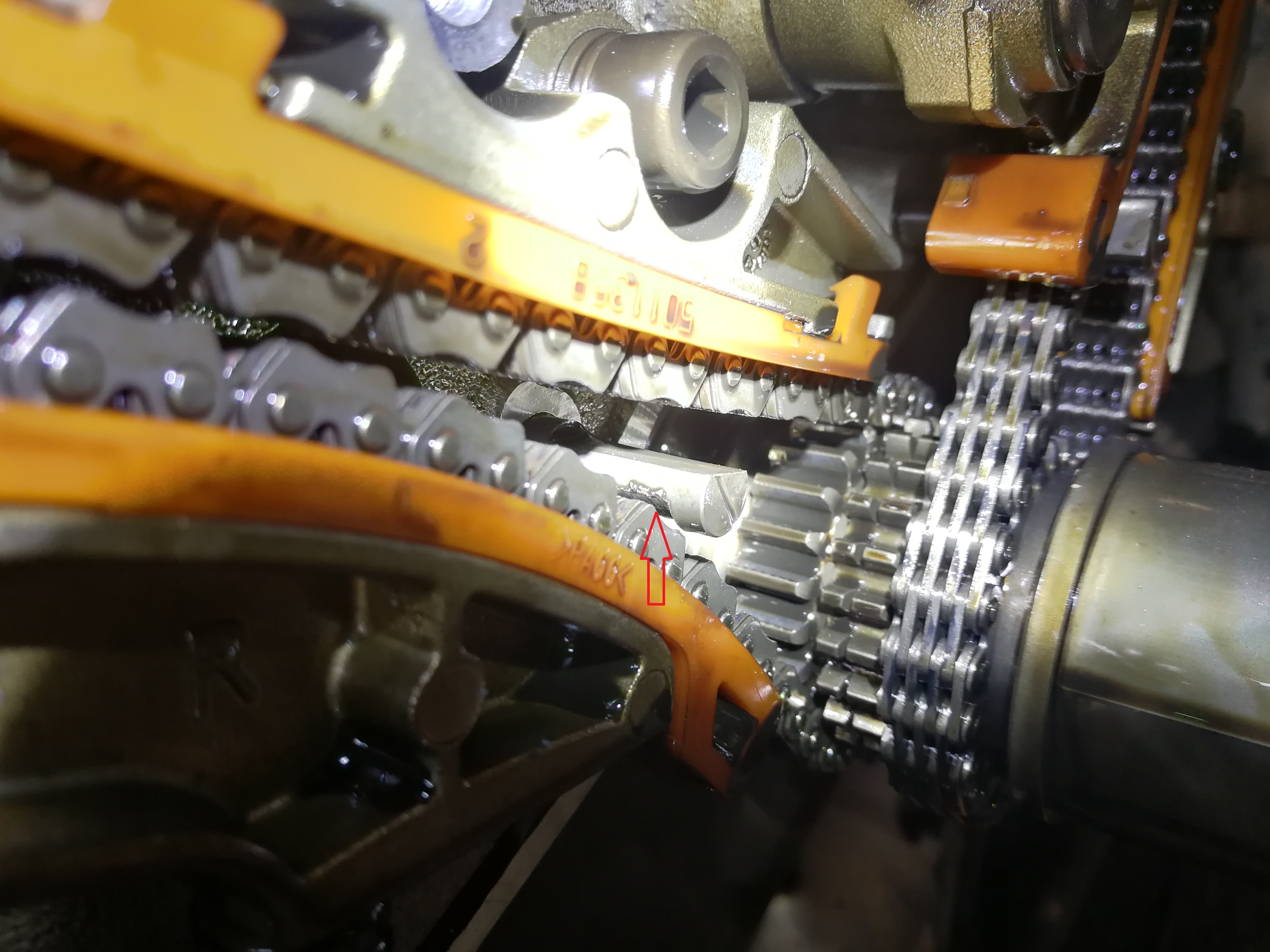 英菲尼迪qx50冷车启动异响几秒,英菲尼迪qx56凉车发动机响几秒