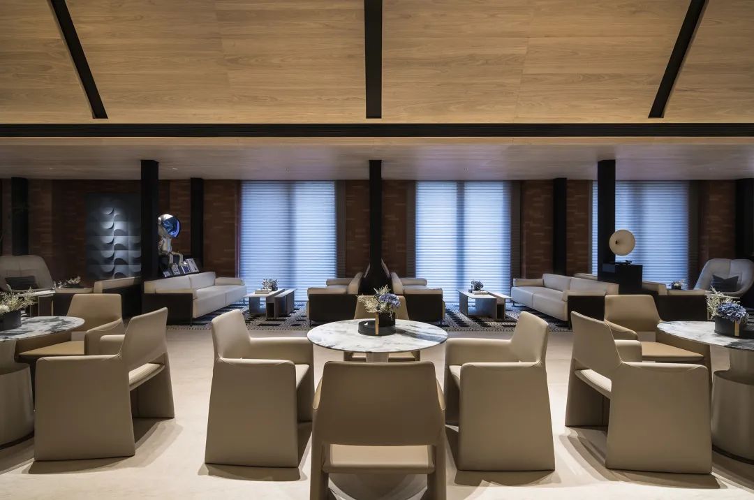 书香与艺居融为一体，重塑潮流空间IP