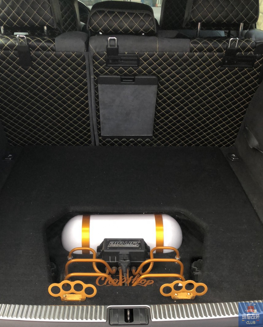 “车身虽老，心却年轻”！这辆2003年奥迪A4Avant就是如此