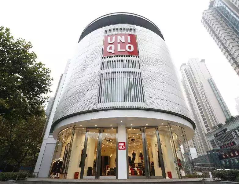 为什么喜欢在zara买衣服,为什么喜欢zara衣服