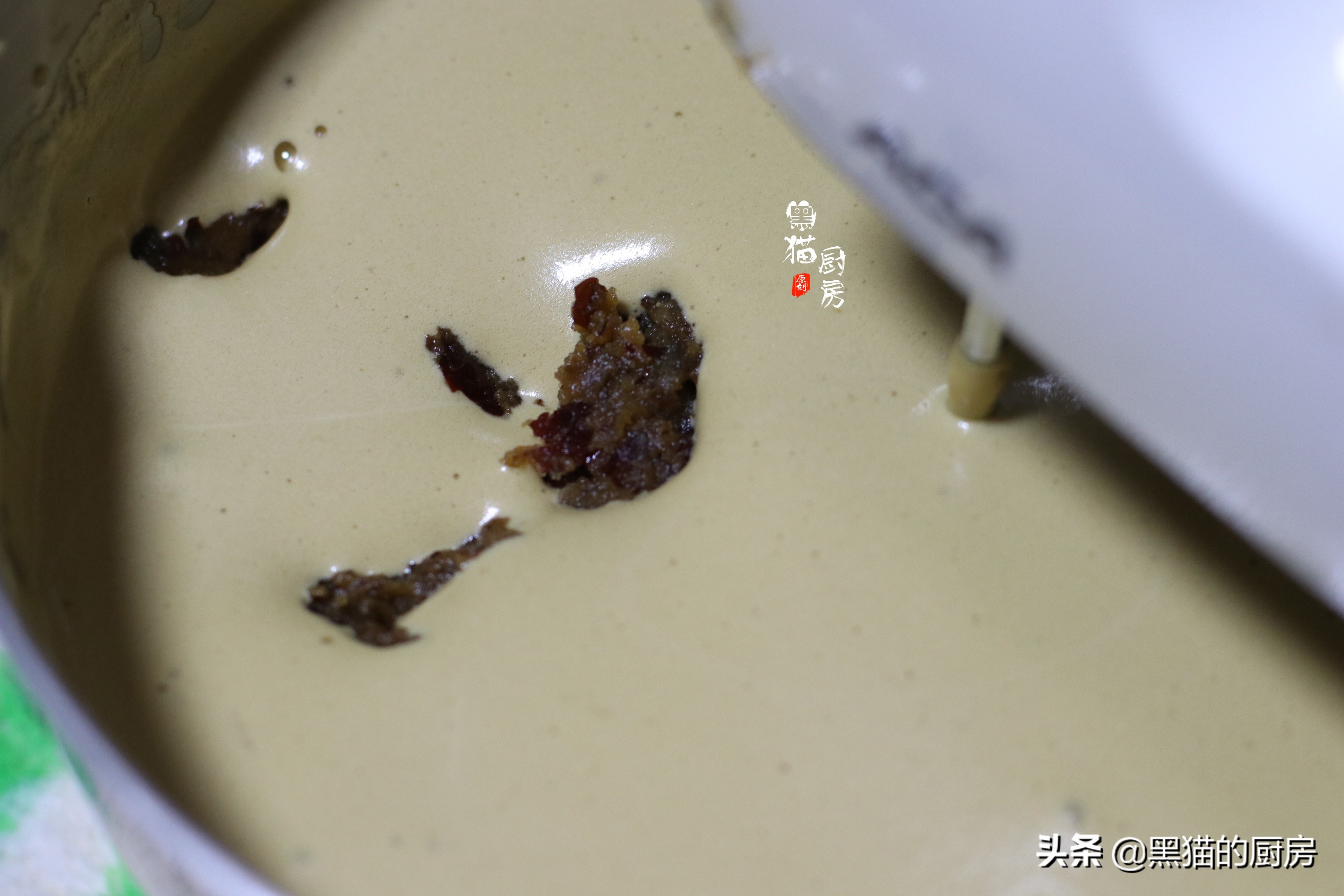 枣糕5个鸡蛋,用5个鸡蛋做的红糖枣糕教程