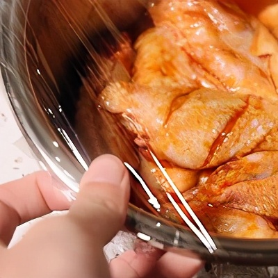 肯德基自在厨房新奥尔良味烤翅根,新奥尔良烤翅的做法可以油炸吗