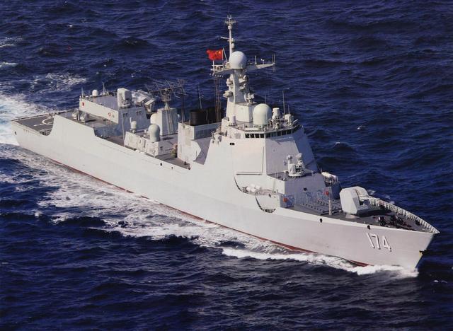 中国最新海军远洋补给船,海军驱逐舰护卫舰补给舰