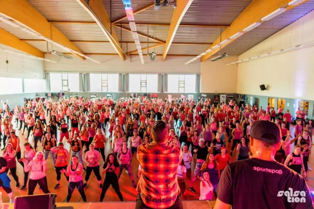 格莱美获奖说唱歌曲,抖音格莱美颁奖bgm