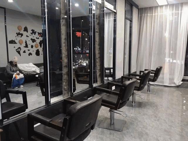 当下最受欢迎的发型100多款,最流行的发型趋势这5种发型必火