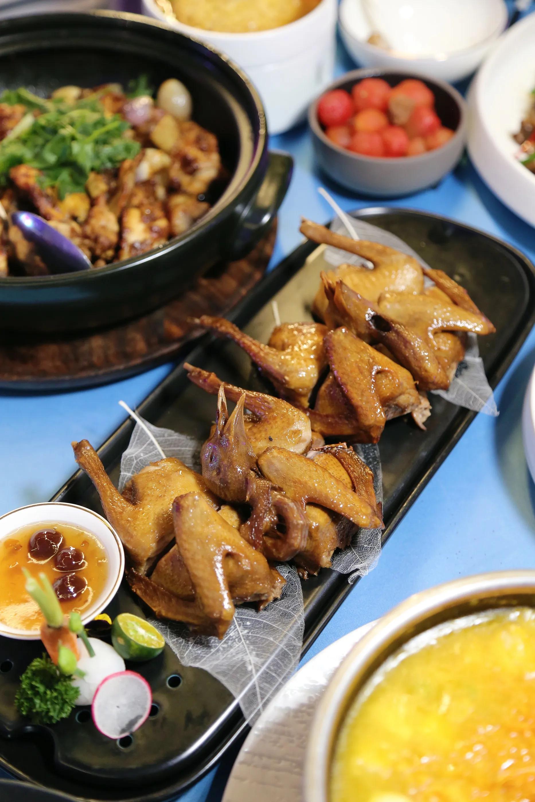 厦门海边酒吧餐厅,陪你看星辰大海图片