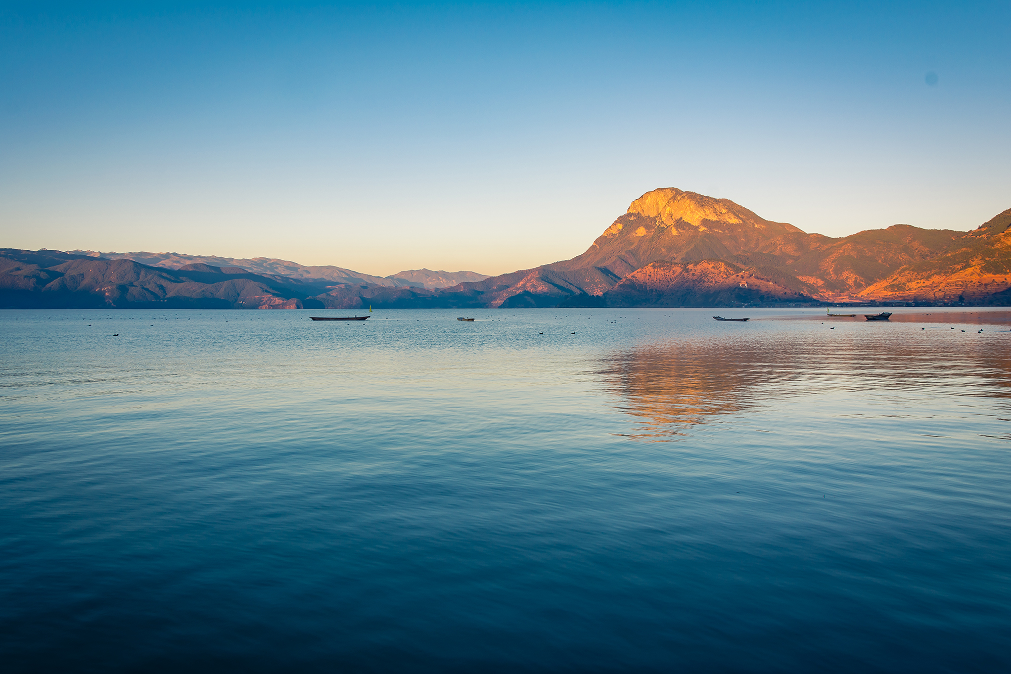 旅游攻略泸沽湖自由行,如何玩转泸沽湖
