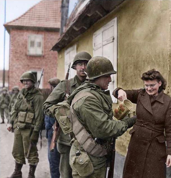 美国核武器制造计划,美国研发超级炮弹