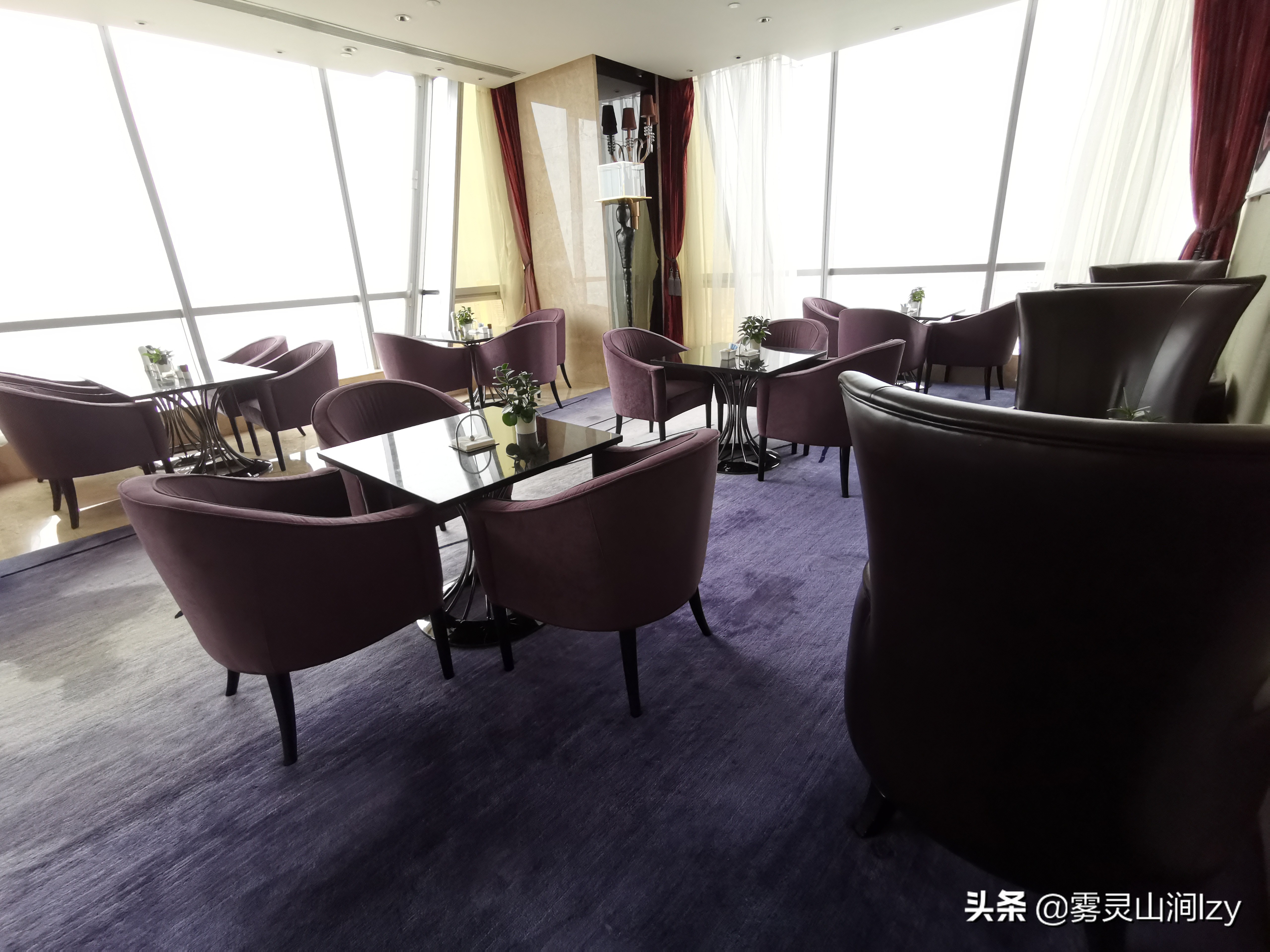 希尔顿酒店最好的房间,希尔顿酒店位置