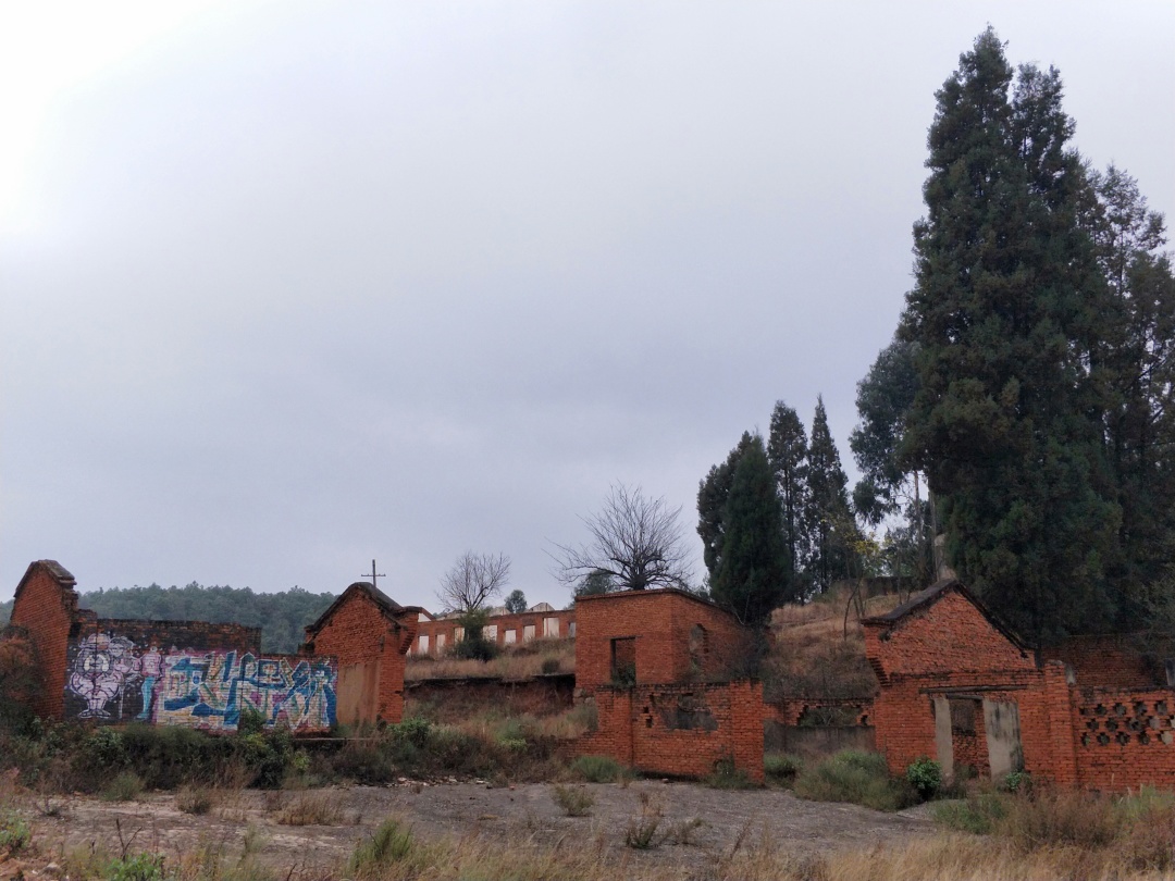 龙洞探秘寻找地下暗河,八面山龙洞地下暗河