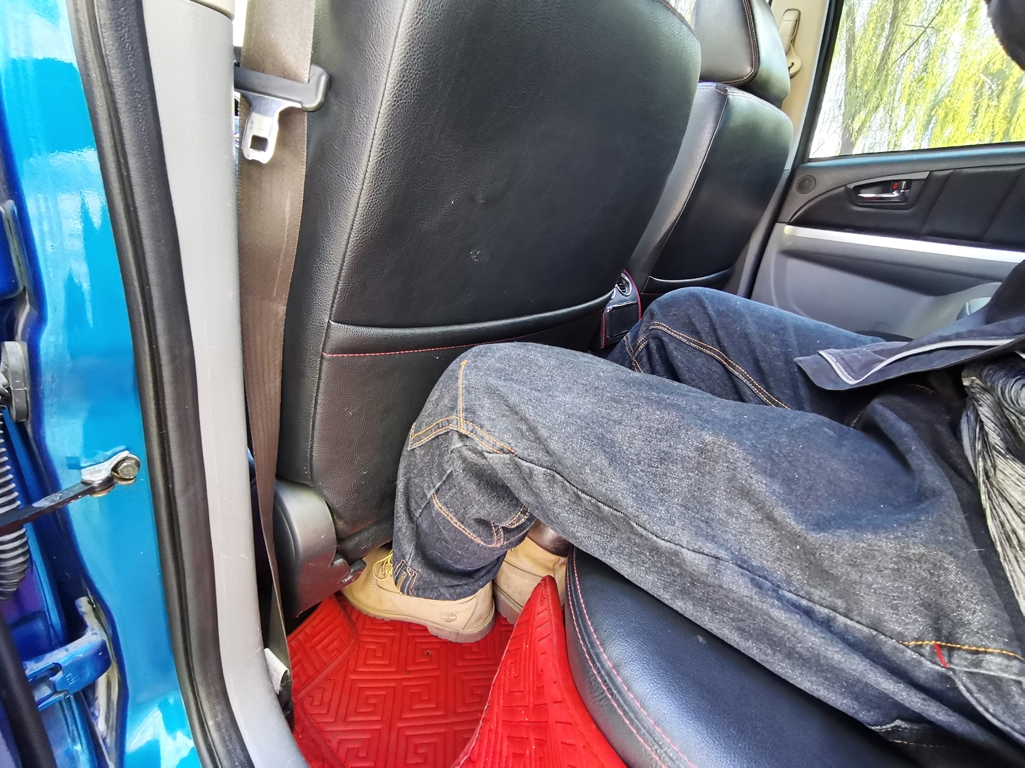 试驾测评铃木天语sx4冠军版,新款铃木sx4最新试驾