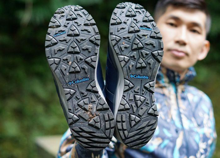 哥伦比亚冲锋衣omnitech,哥伦比亚冲锋衣奥米测评