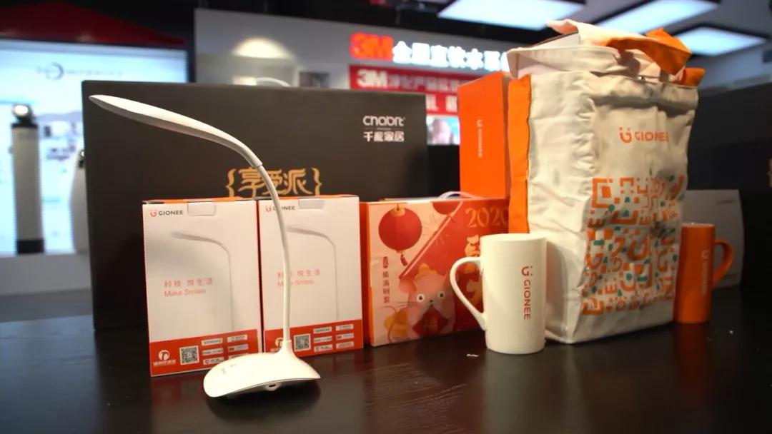 非常战疫门店不打烊河马漫步助力网销直播