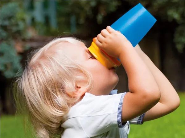 减肥很馋怎么克服,减肥期间抑制食欲的好方法