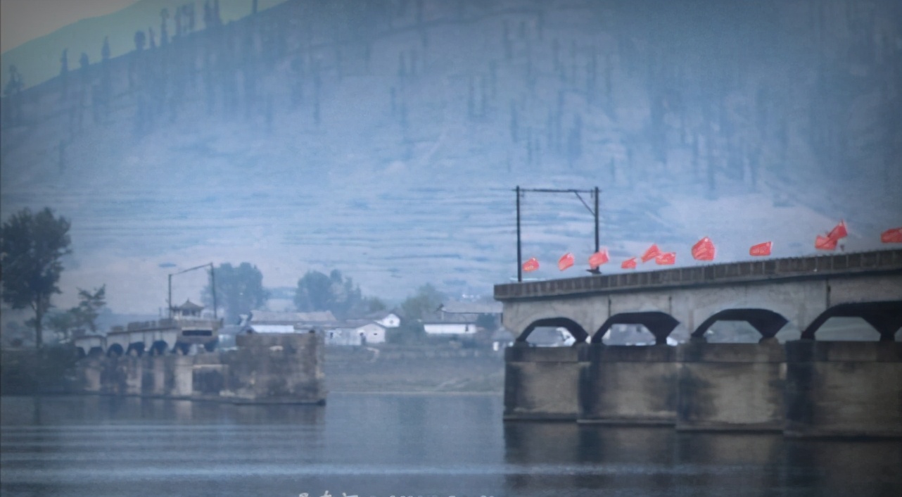 抗美援朝中我国工兵的杰作：炸不断的“隐形桥”，弄得美军懵圈