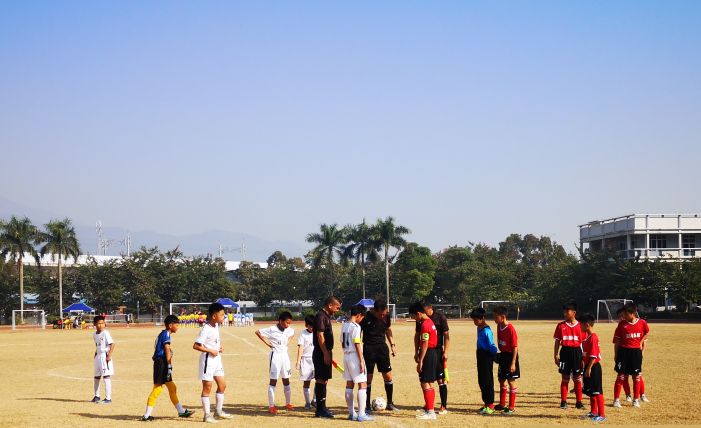 肇庆市足球市长杯初中组第一名,肇庆青少年足球锦标赛德庆端州