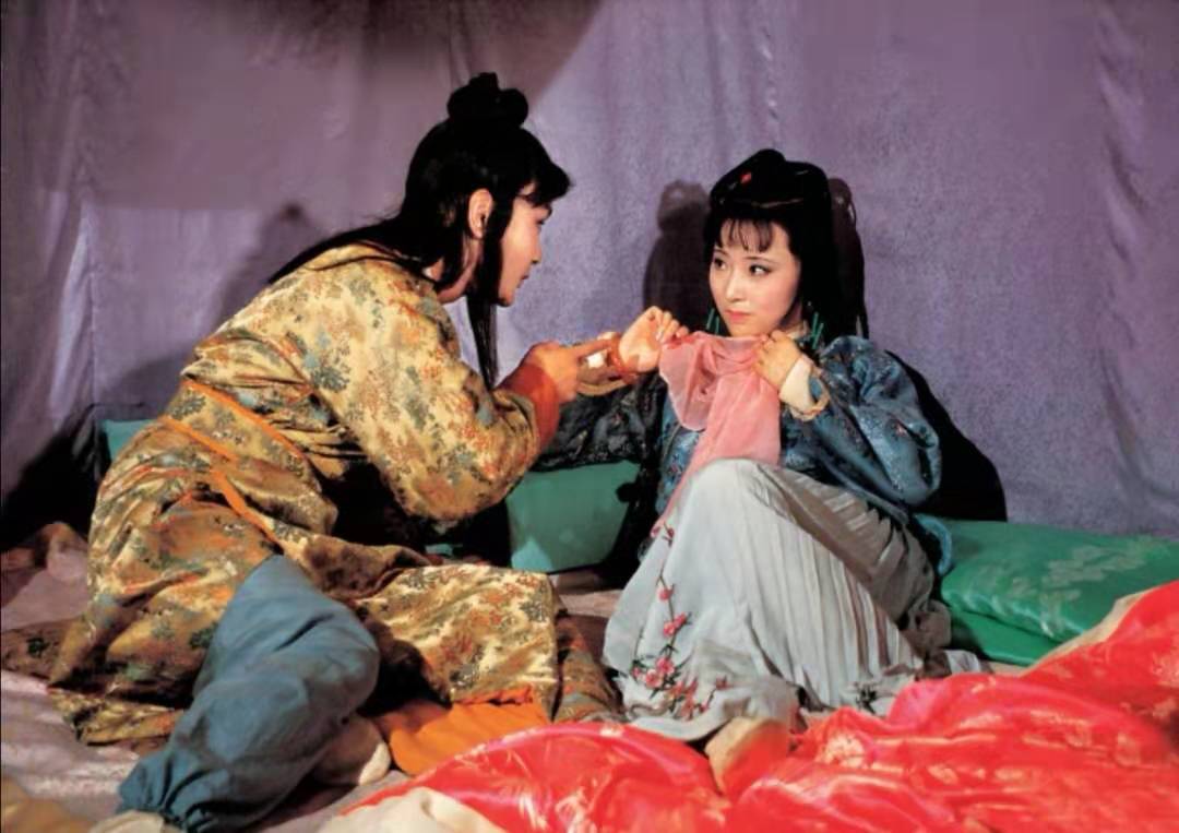 红楼梦中贾宝玉是什么样的人物,红楼梦第五回贾宝玉太虚幻境概括