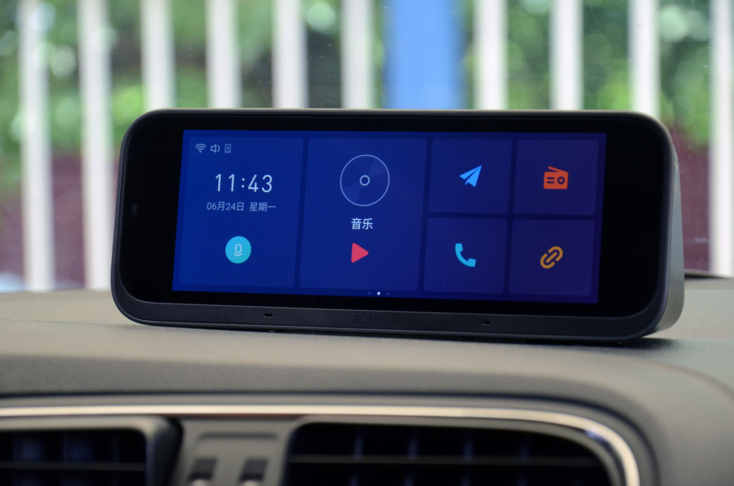 小米70迈“智能行车助手”评测，内置小爱同学，ADAS驾驶辅助