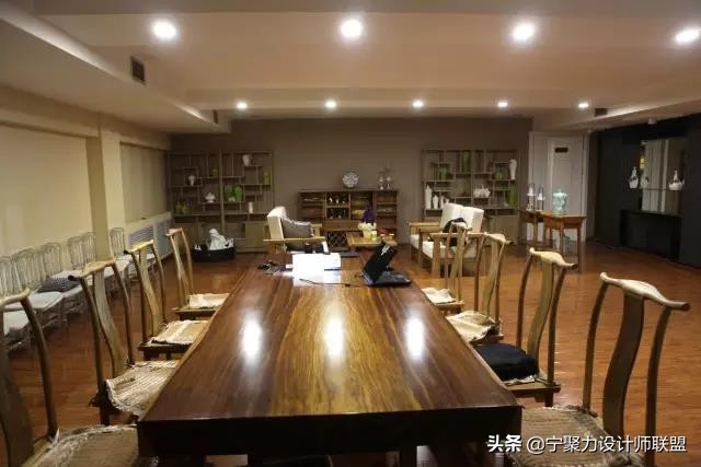 功能在左，美感在右，这家婚礼会所满足了我对幸福的一切幻想