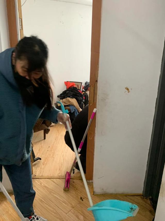 大灾无情，人间有爱！广兴新村有群好邻居，好领导