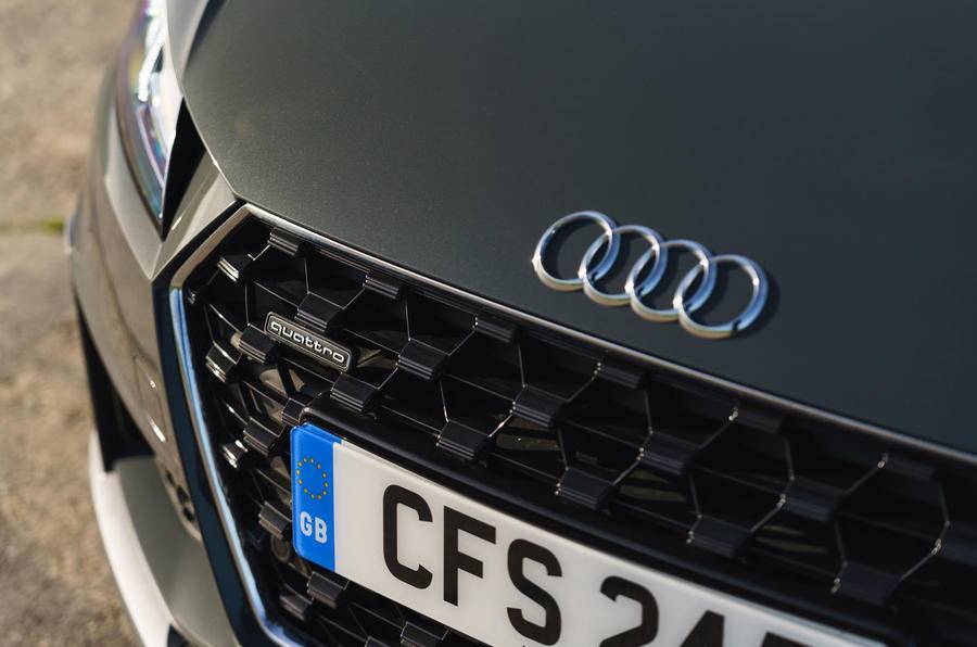 宝马z4和奥迪tt和奔驰slc怎么选,宝马z4奥迪tts哪个好