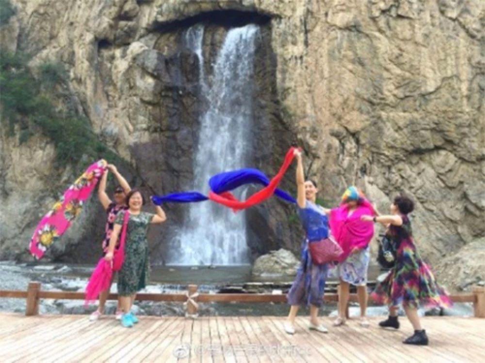 妈妈们拍的那些作妖照片,简直有毒。。。