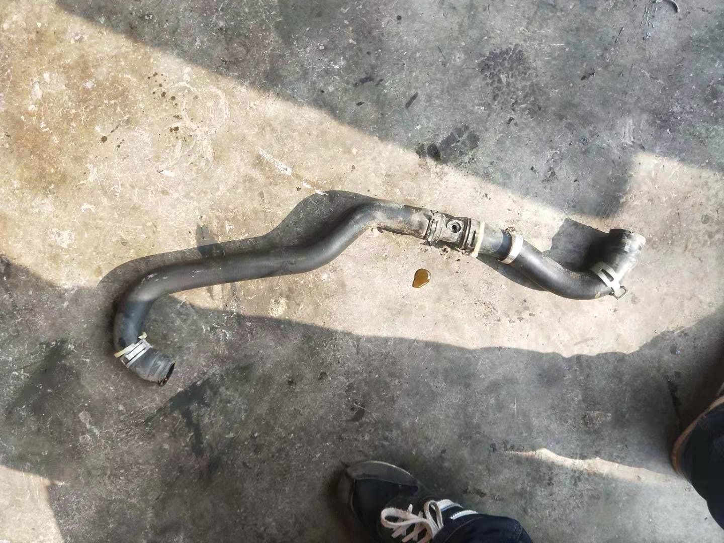 胖哥汽车凹陷修复,胖哥维修汽车