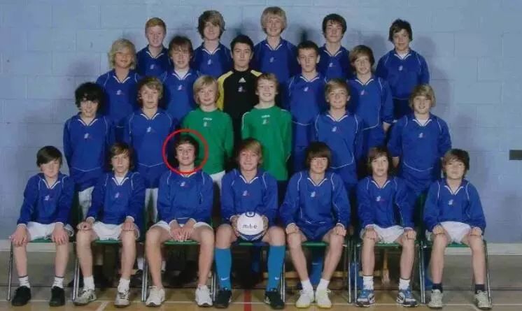 曼联官宣签下范德贝克,曼联同意8000万英镑签下马奎尔