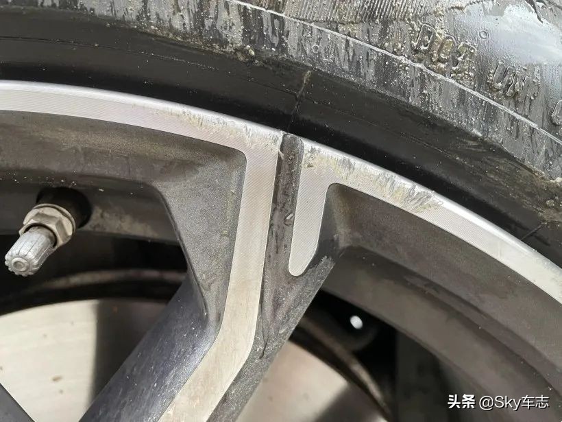 7天3000公里,宝马x57000公里发现烧机油