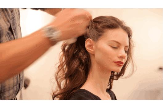 头发粗糙没有光泽怎么办,头发毛糙没有光泽用什么比较好