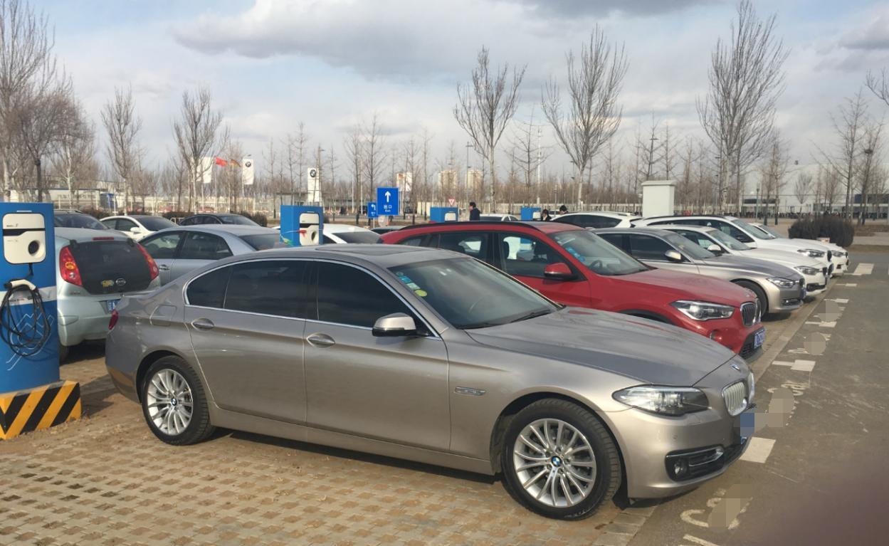 买二手车网上的价钱靠谱不,在网上买二手车可靠吗