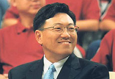 联想当年两位少帅，柳传志为何选择杨元庆接班，而让郭为另起炉灶