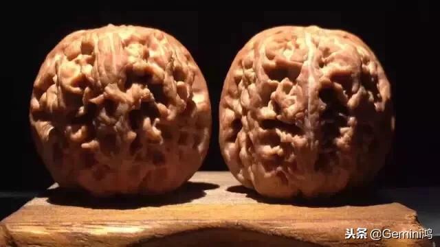 最打手的十大文玩核桃,非常打手的文玩核桃