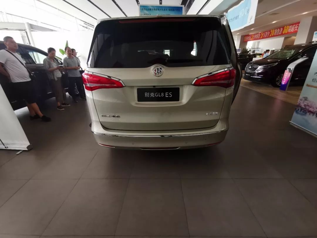 mpv别克gl8最值得购买车型,mpv市场王者别克gl8新品亮相