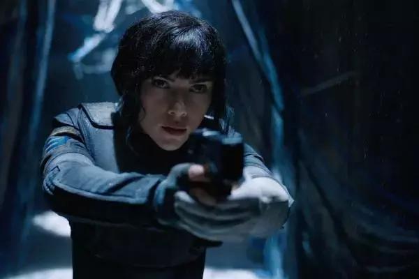 刘亦菲电影花木兰幕后新照,刘亦菲版花木兰会翻车吗