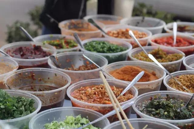 昆明翠湖公园周边的美食街,昆明美食街必打卡