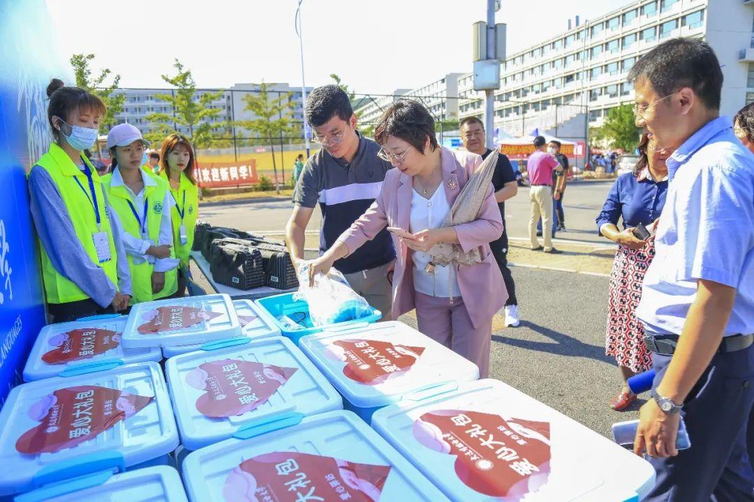 澶у杩庢柊,澶у杩庢柊鍥剧墖