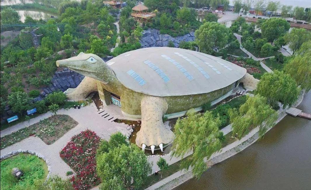 那些奇葩的建筑图片,最丑的象形建筑