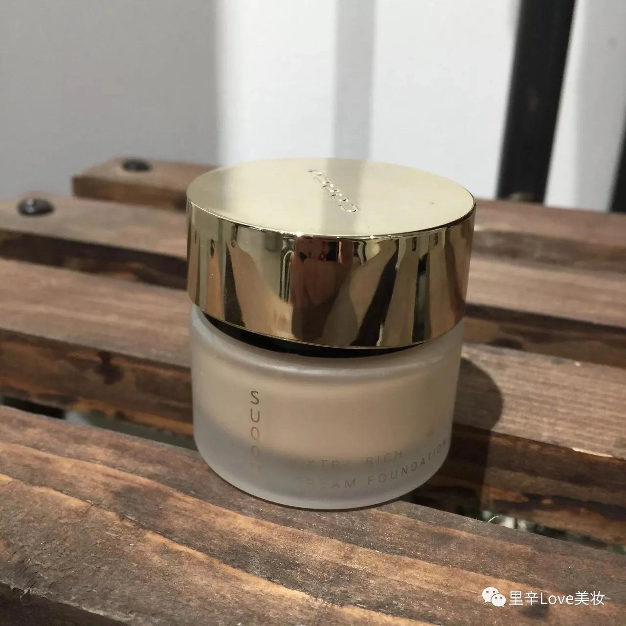 混油皮很喜欢用干皮粉底液,什么粉底液适合混油皮