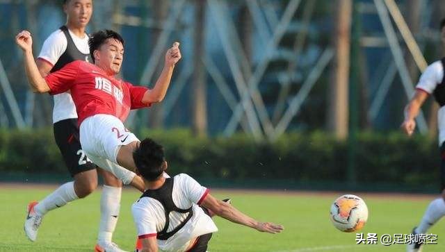 高拉特最后绝杀恒大,高拉特中超首秀