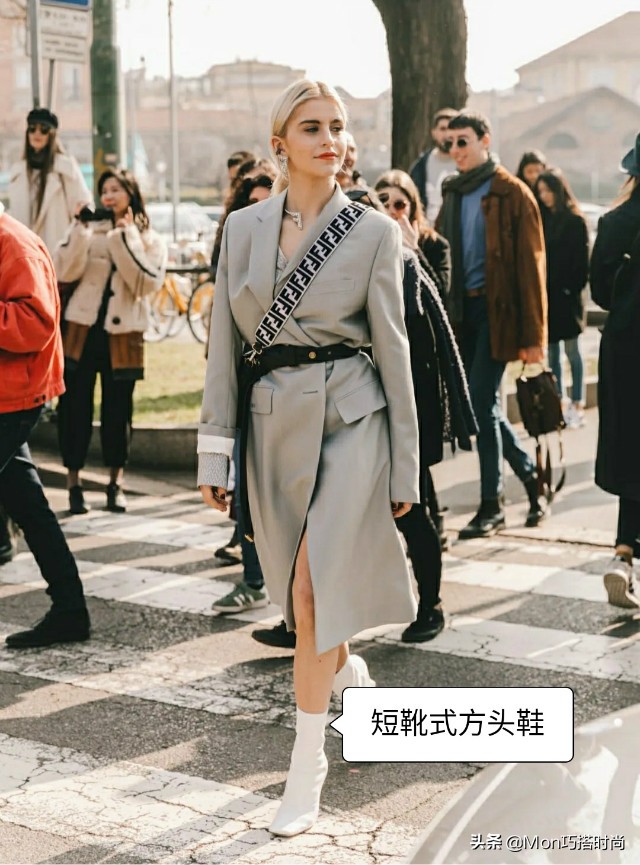 今年流行方头还是尖头鞋,今年流行的方头鞋马丁靴